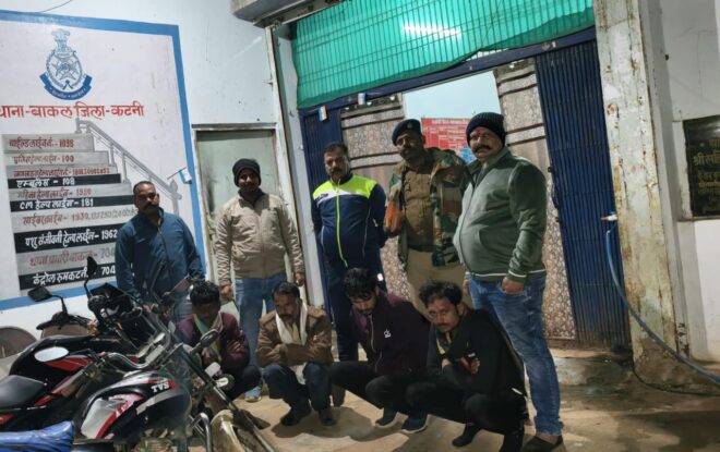 जुआरियों पर बाकल पुलिस