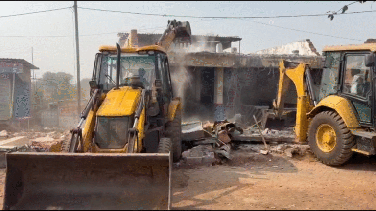 पीर बाबा बायपास हाइवे से अतिक्रमण